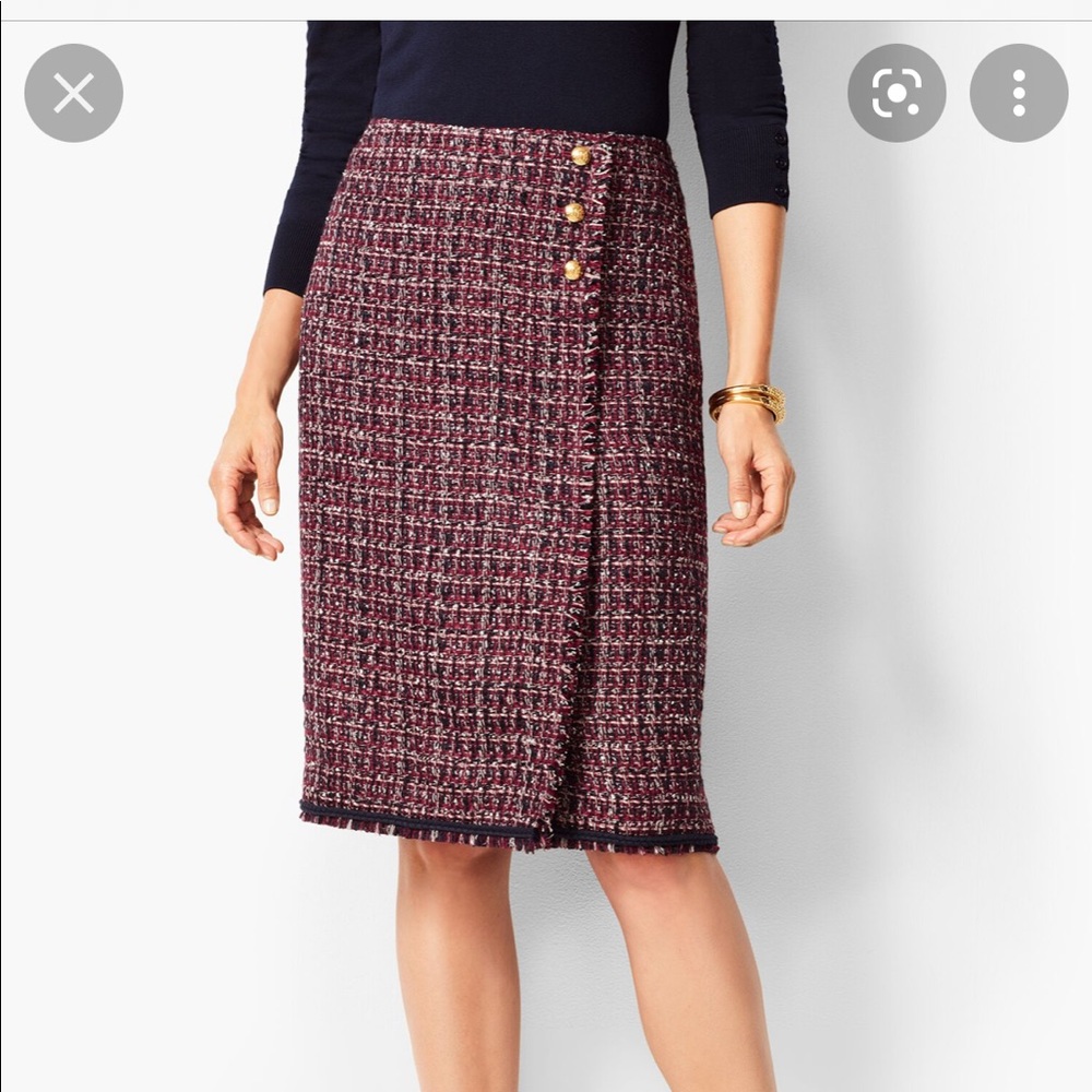 Tweed skirt brass buttons Talbots size 6